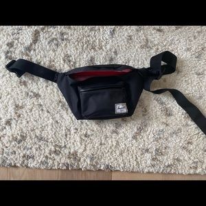 Herschel Fanny pack - like new condition